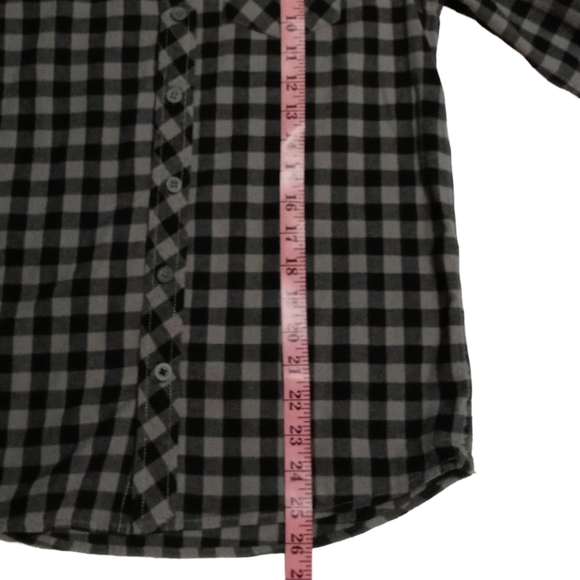 Cherokee Boys Plaid Button-Down Shirt. Size L/G 12-14. Black and Gray - Picture 5 of 12
